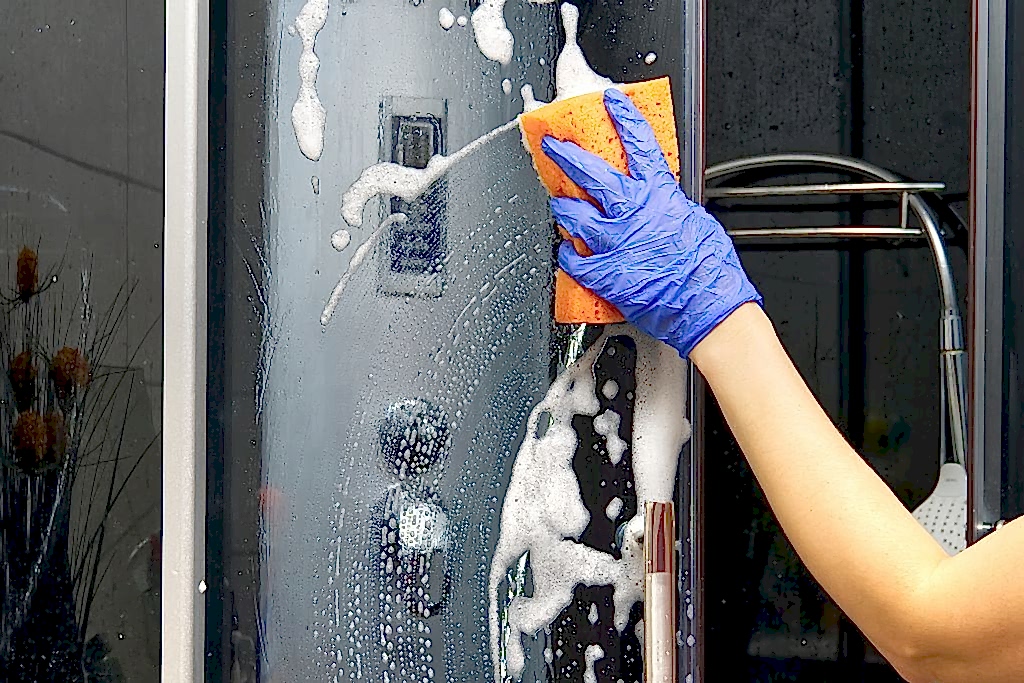 How to clean shower glass